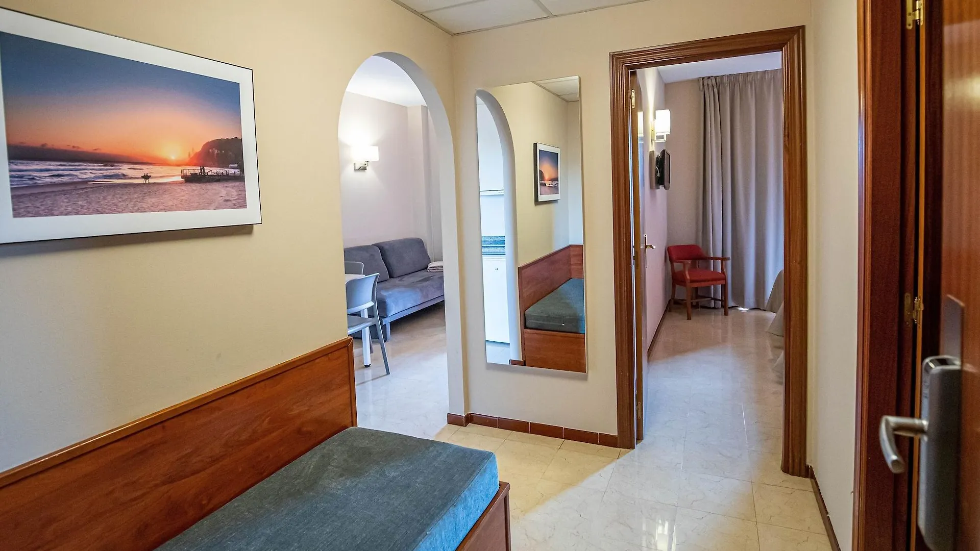 Aparthotel Ilunion Miramar Fuengirola 3*,
