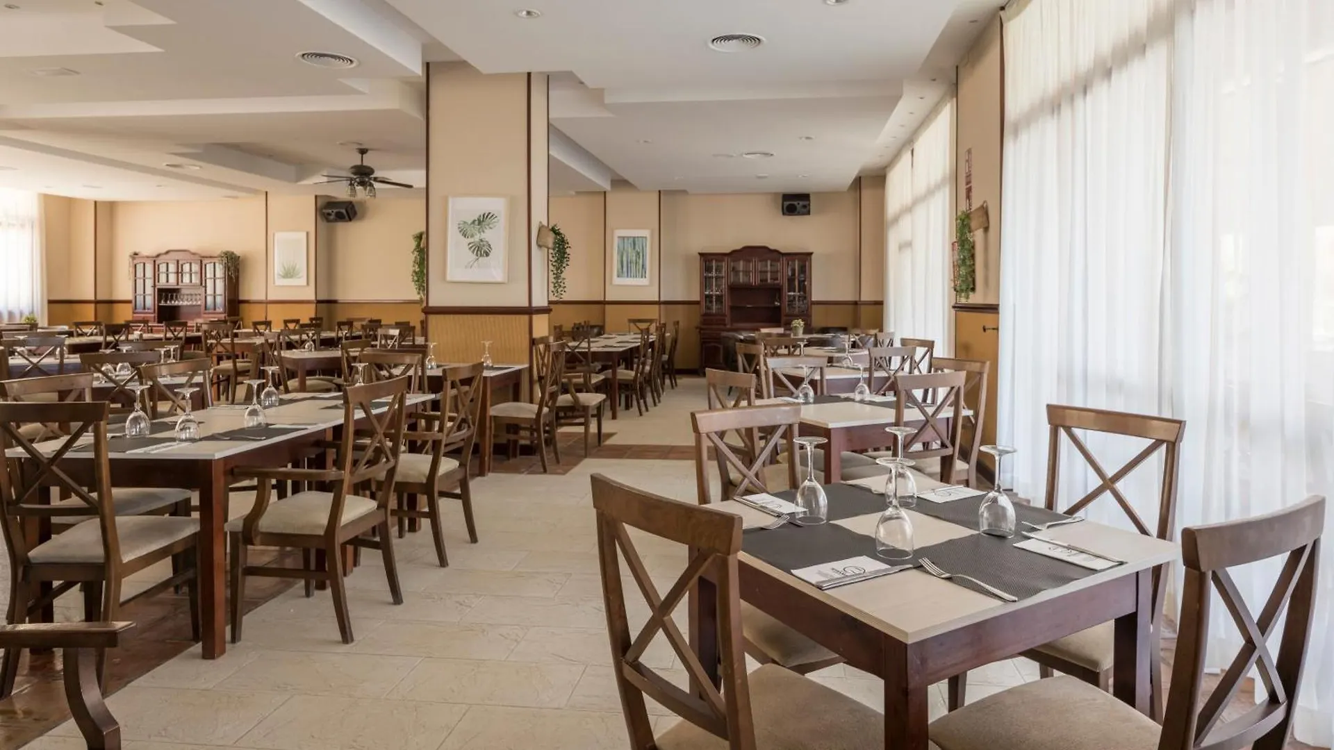 ***  Ilunion Miramar Aparthotel Fuengirola Spain