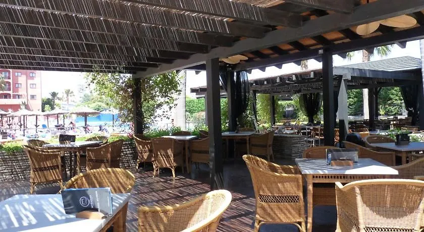 Ilunion Miramar Aparthotel Fuengirola