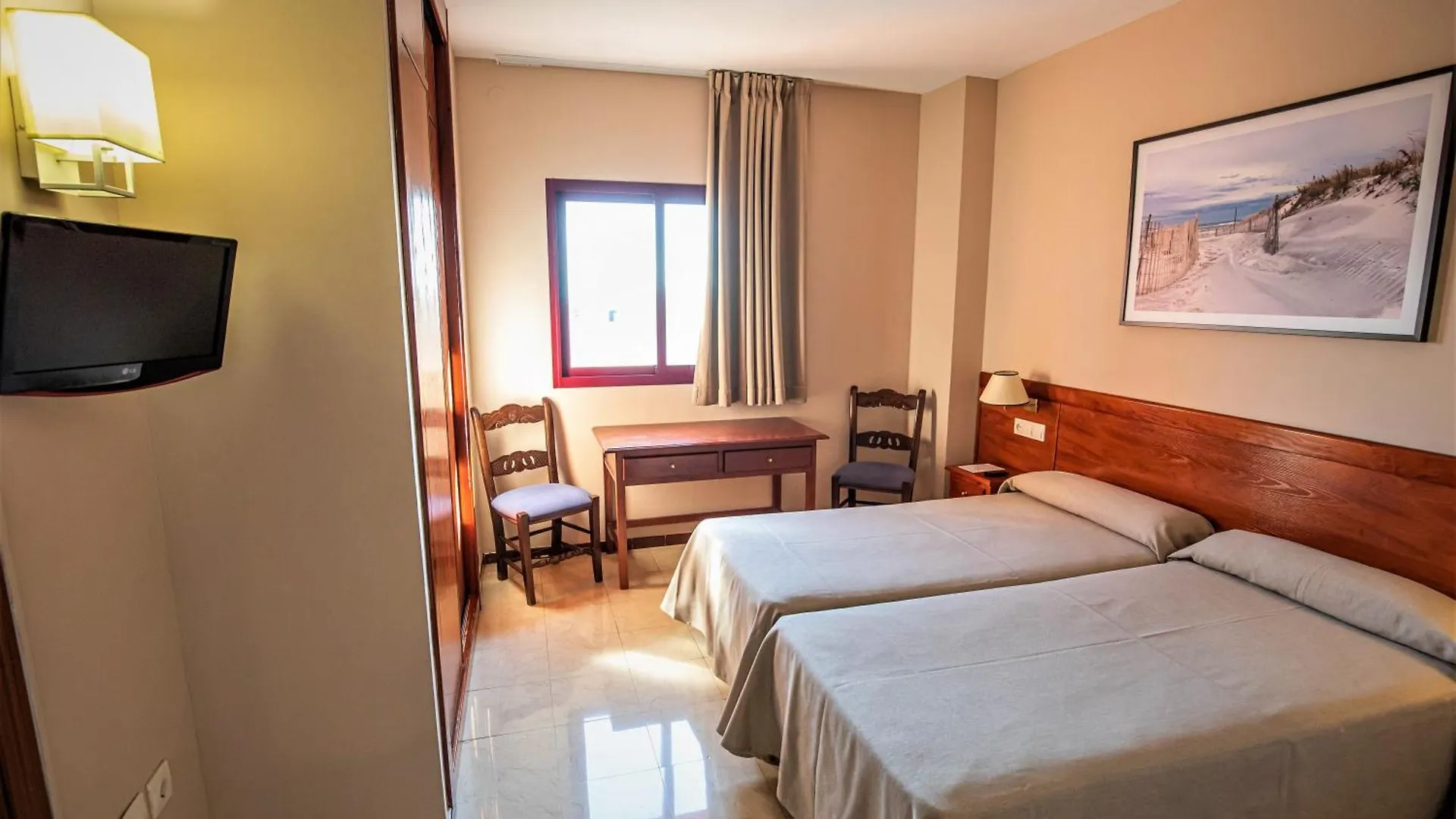 Ilunion Miramar Aparthotel Fuengirola